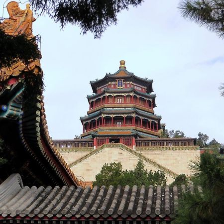 Nostalgia Hotel Beijing Guozijian Ghost Street - Near Beijing Lama Temple, Beihai Park, Jingshan Park, Drum Tower, Houhai Bar Street, Tian'Anmen Square, Located In Beijing Traditional Hutongs, 5 Minutes Away From Beixinqiao Metro Station Екстериор снимка