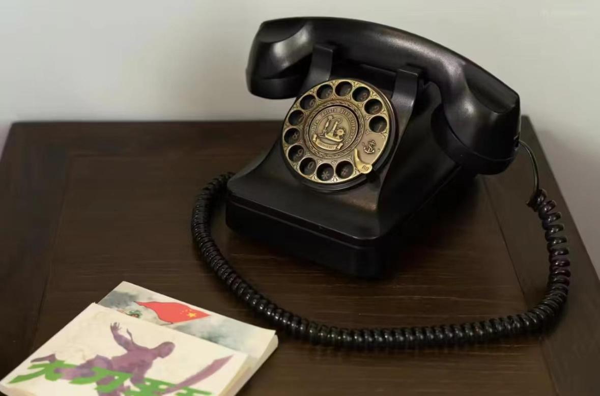Nostalgia Hotel Beijing Guozijian Ghost Street - Near Beijing Lama Temple, Beihai Park, Jingshan Park, Drum Tower, Houhai Bar Street, Tian'Anmen Square, Located In Beijing Traditional Hutongs, 5 Minutes Away From Beixinqiao Metro Station Екстериор снимка